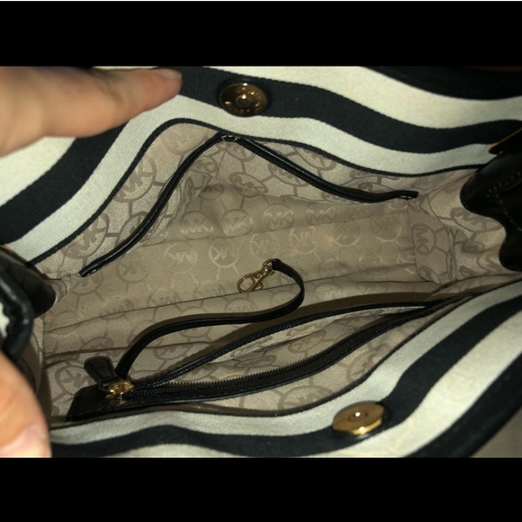 Michael Kors Large Hamilton Striped Bag Tote Black - Picture 5 of 7